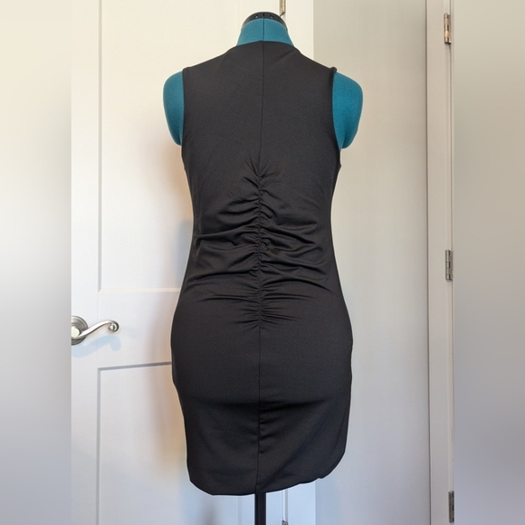 H&M Womens Minidress Small Black Bodycon Lined Ruched Sexy Evening Dress NWOT - Picture 3 of 3